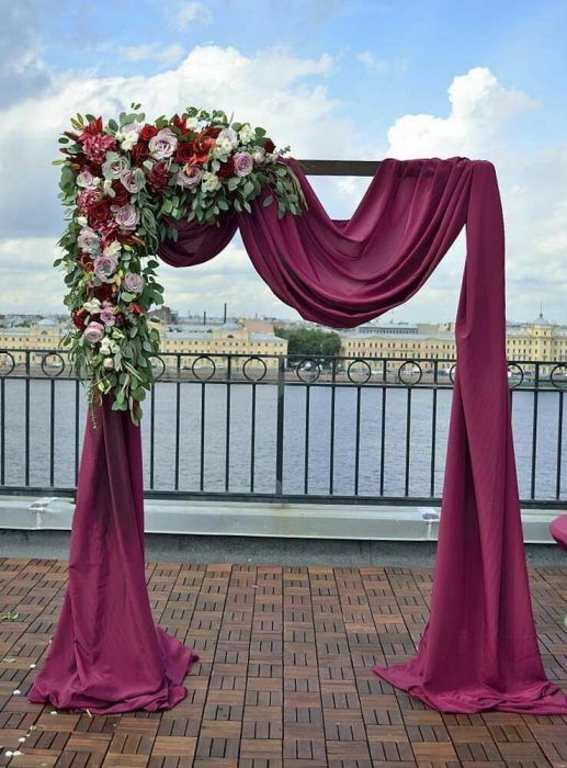 svadebnaya_arka_v_stile_rustik_11