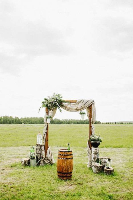 svadebnaya_arka_v_stile_rustik_2