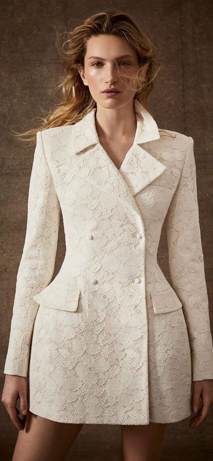 Свадебные платья-жакеты от Danielle Frankel. Wedding Dress Trends of 2020